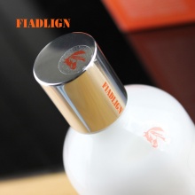 韩国法德琳正品 马油爽肤精华乳液补水美白保湿祛痘滋润乳液 150ml